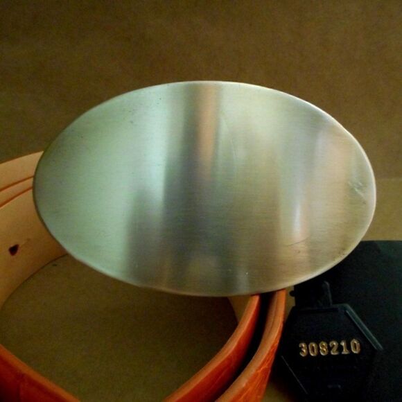 NWT KROCOA 100% Mandarin/Orange Crocodile Belt Silver Oval Buckle Size 32 - Picture 3 of 14